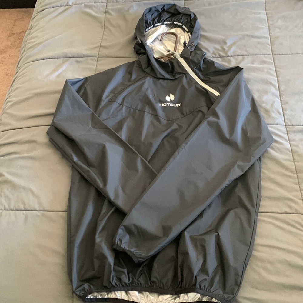 Men’s Hotsuit, size M. Like new!